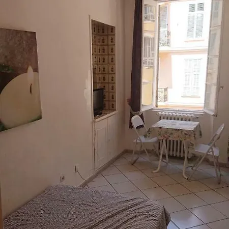 Hotel apartamentowy Corail Nicea